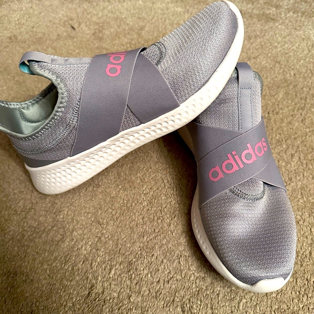 Adidas women’s size 9 sneakers